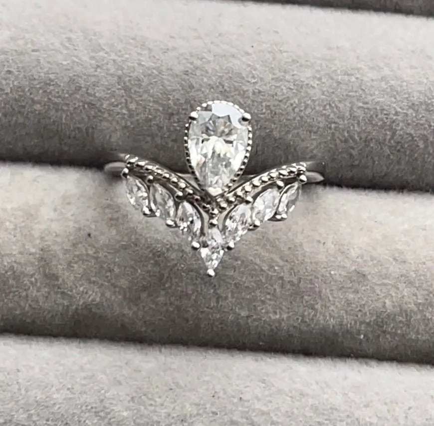 1.0 CARAT | Moissanite Diamond Engagement Ring | Wishbone Diamond Engagement Ring | Womens Diamond Ring | Moissanite Ring | Pear Cut Ring