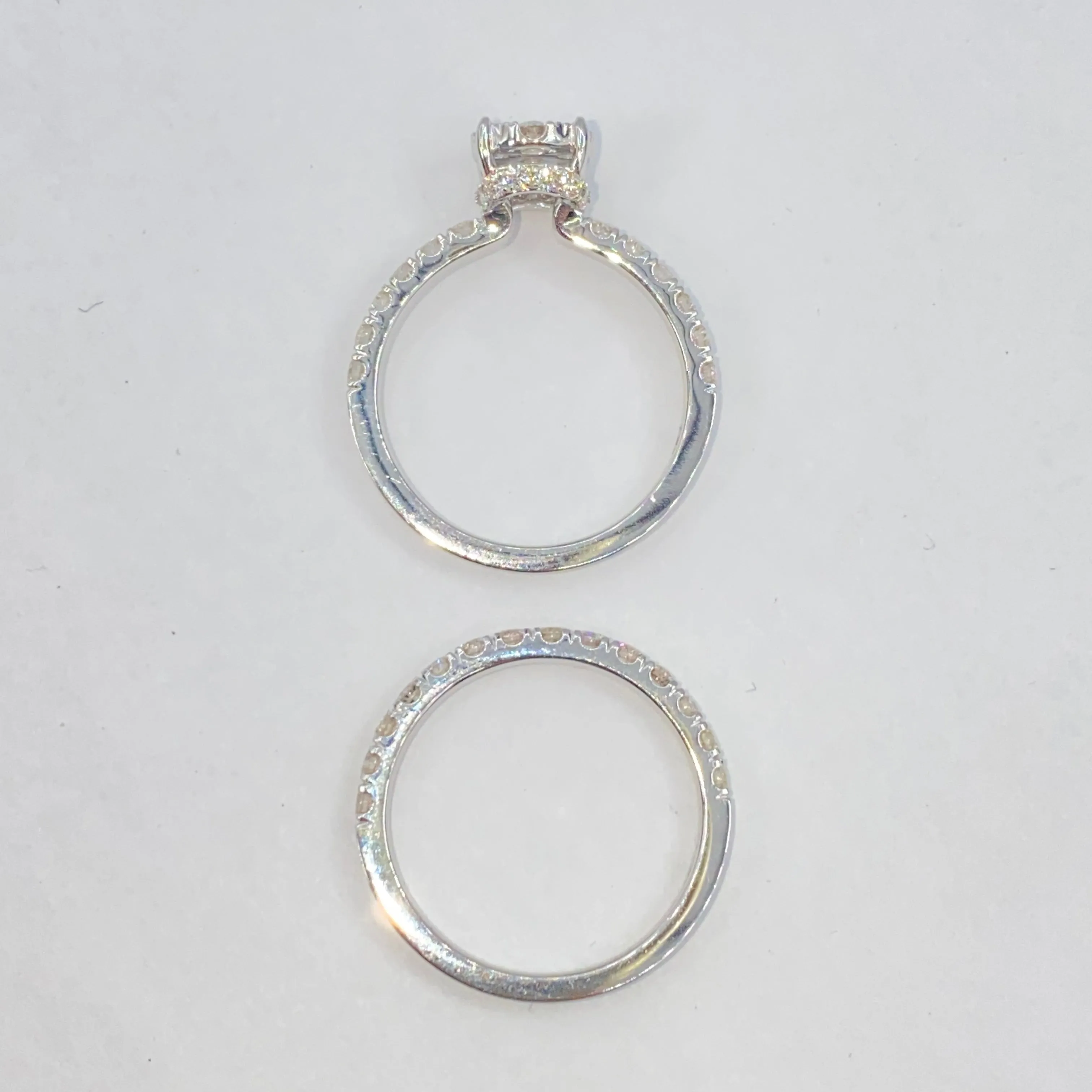 14K Barbie Circle Diamond Engagement Ring