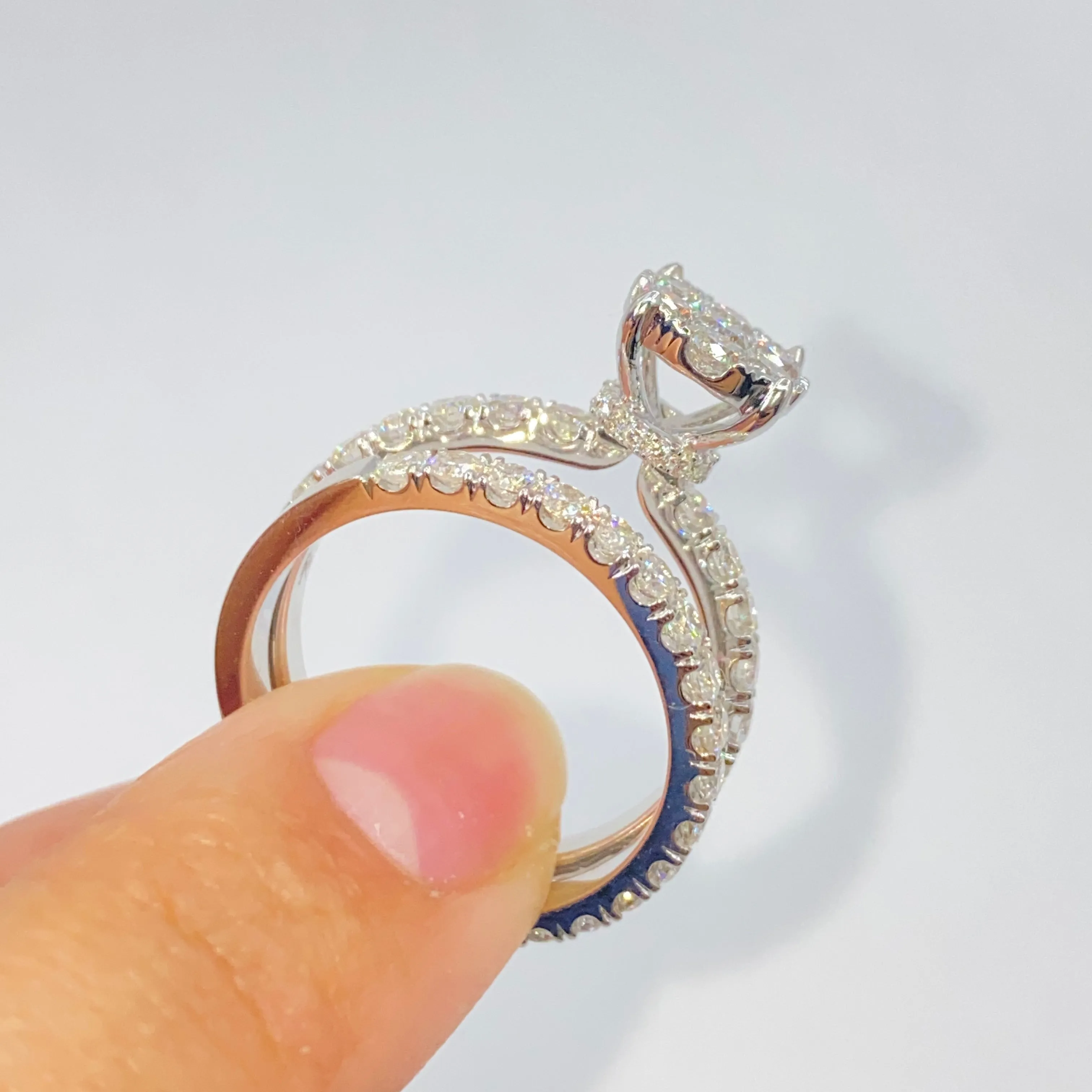 14K Barbie Circle Diamond Engagement Ring