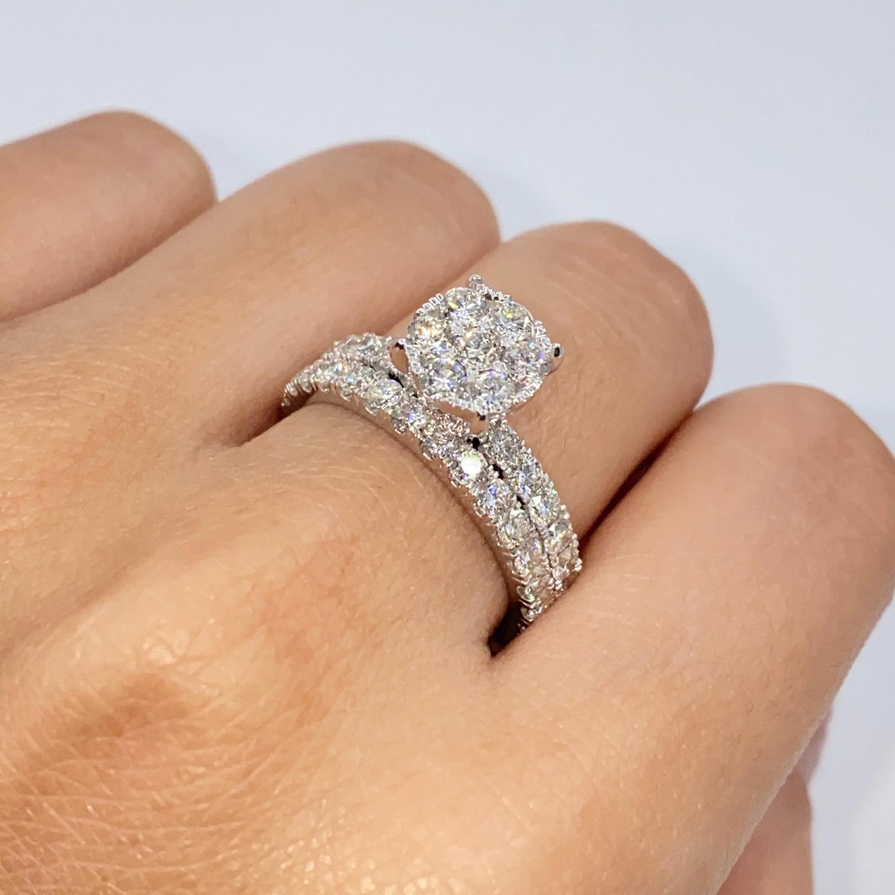 14K Barbie Circle Diamond Engagement Ring