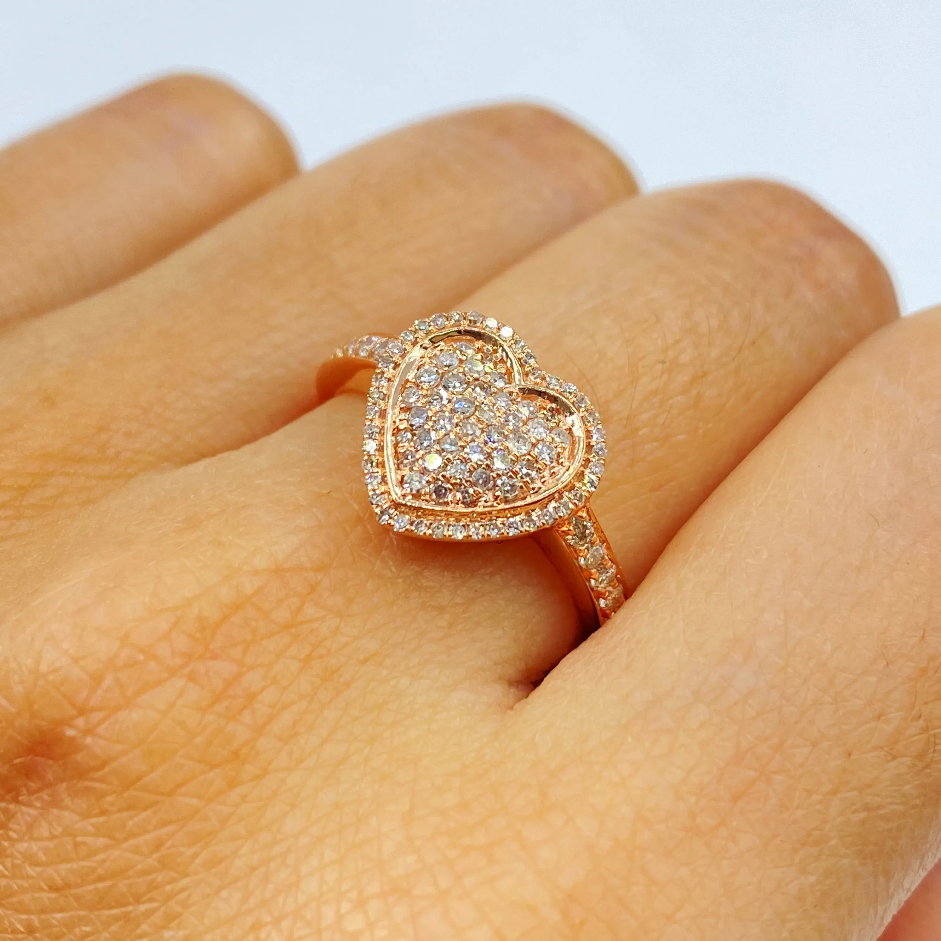 14K Lace Heart Diamond Engagement Ring