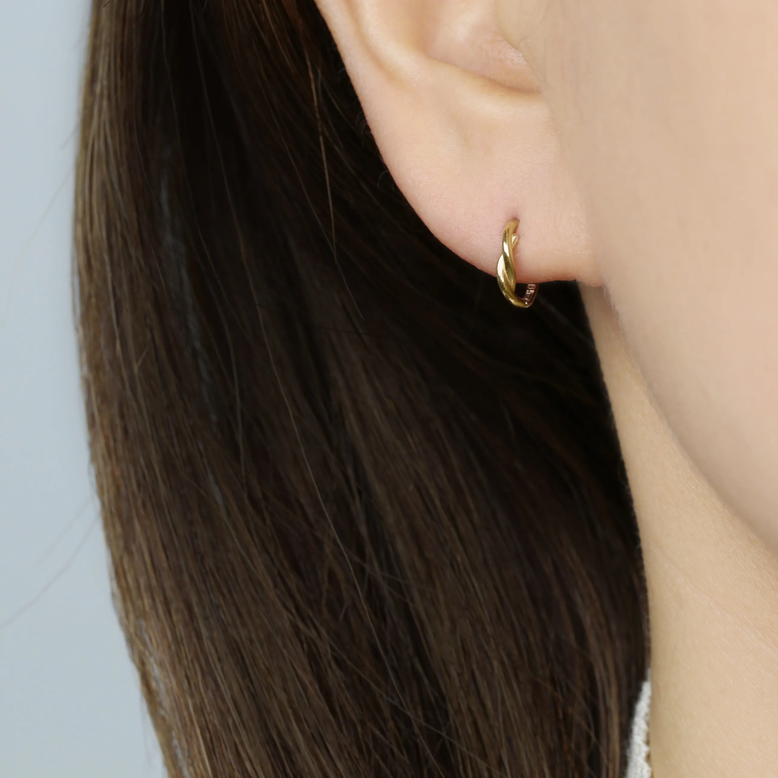 14k Solid Gold Twist Hoop Earring