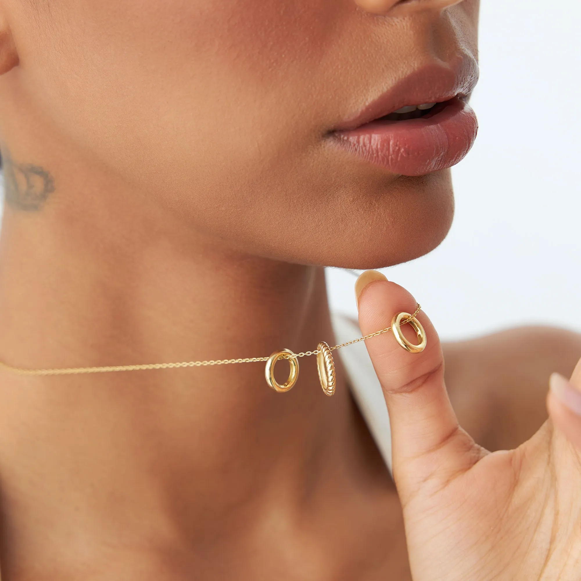 14k Three Ring Eternity Circle Necklace