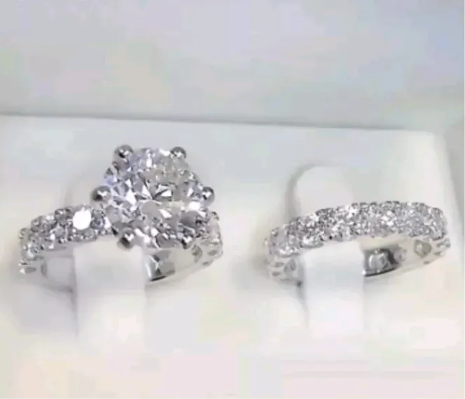 14K White Gold Plated 4Ct Round Cut Simulated Moissanite Bridal Ring Size 8