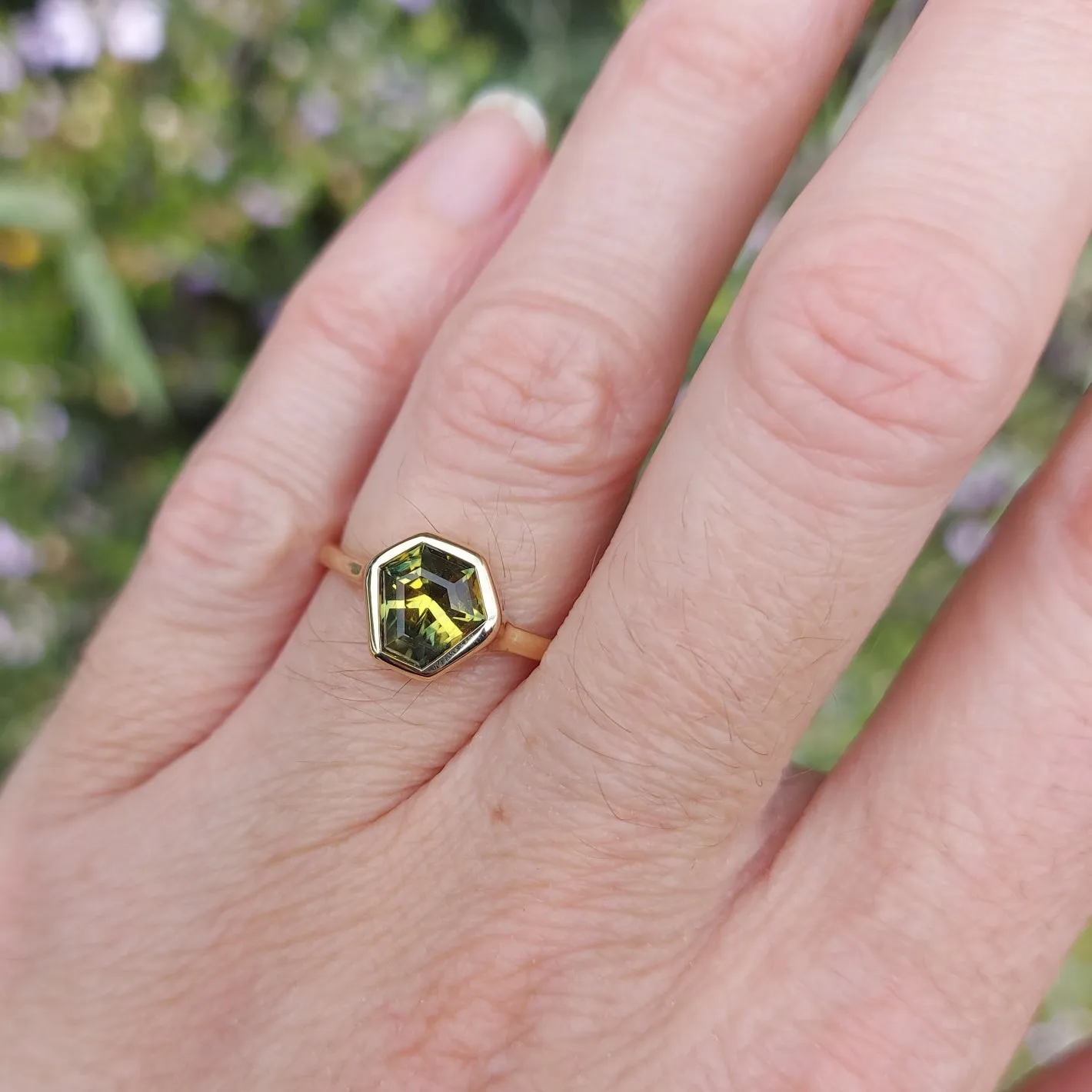 1.5ct Hex cut Australian Sapphire 9ct Yellow Gold Ring