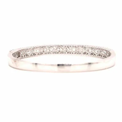 18K Emerald and Round Diamond Bangle Bracelet White Gold