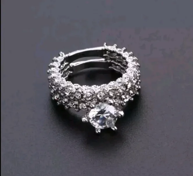 2 PC Cubic Zirconia Wedding Engagement Ring Set Size 6-8