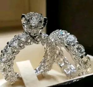 2 PC Cubic Zirconia Wedding Engagement Ring Set Size 6-8