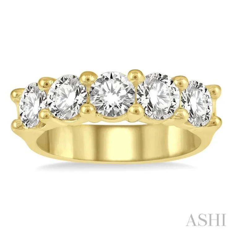 2.00 ctw 5 Stone Round Cut Diamond Wedding Band in 14K Yellow Gold