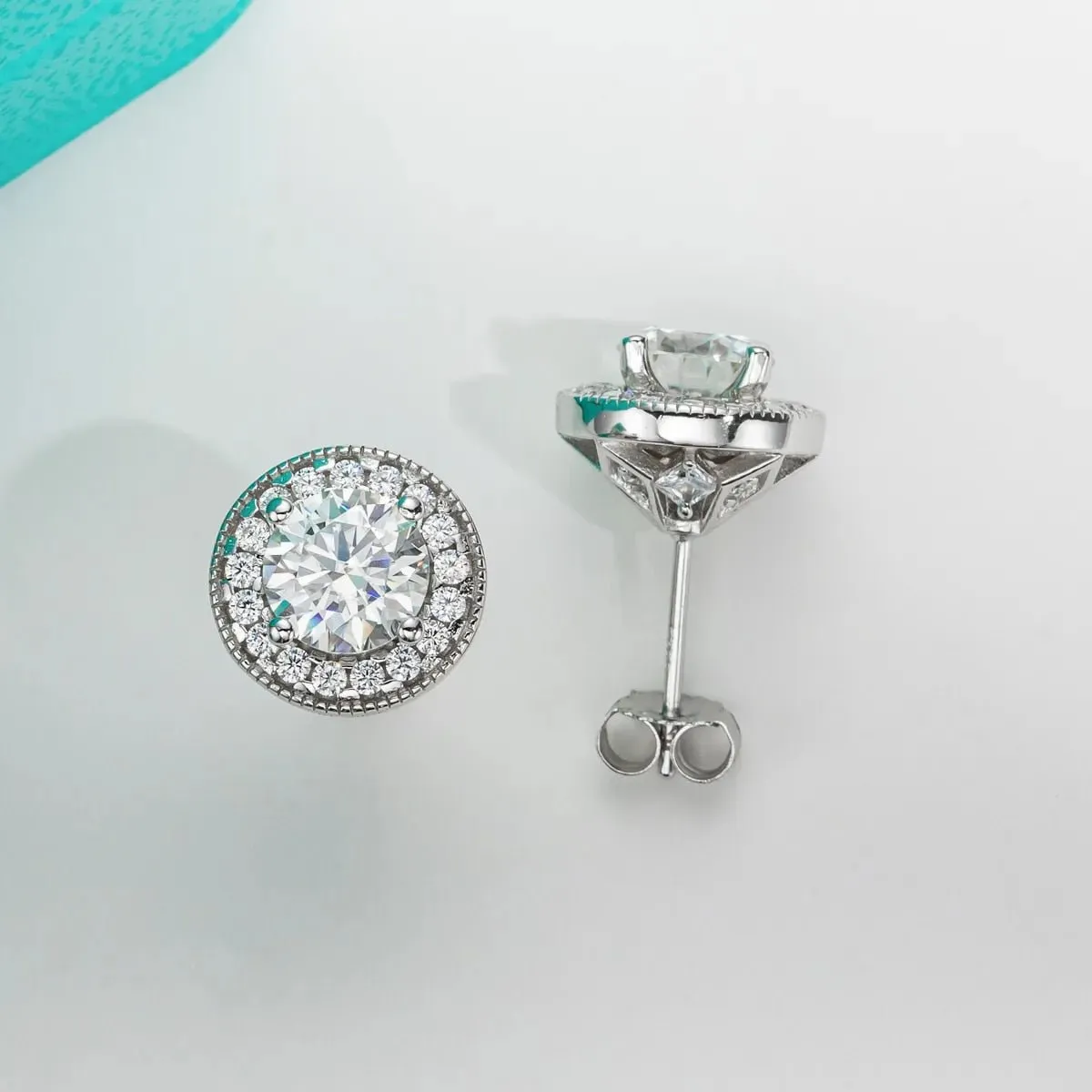 2.4 Ctw Round Diamond Vintage Stud Earrings