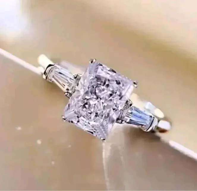 925 Sterling Silver Rhinestone Wedding Engagement Ring Size 6-7