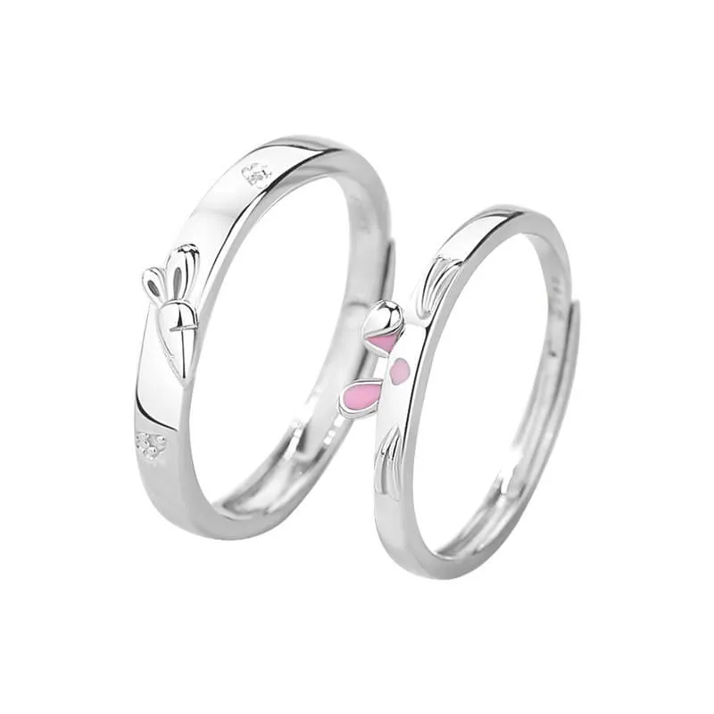 Adorable Carrot & Rabbit Matching Rings