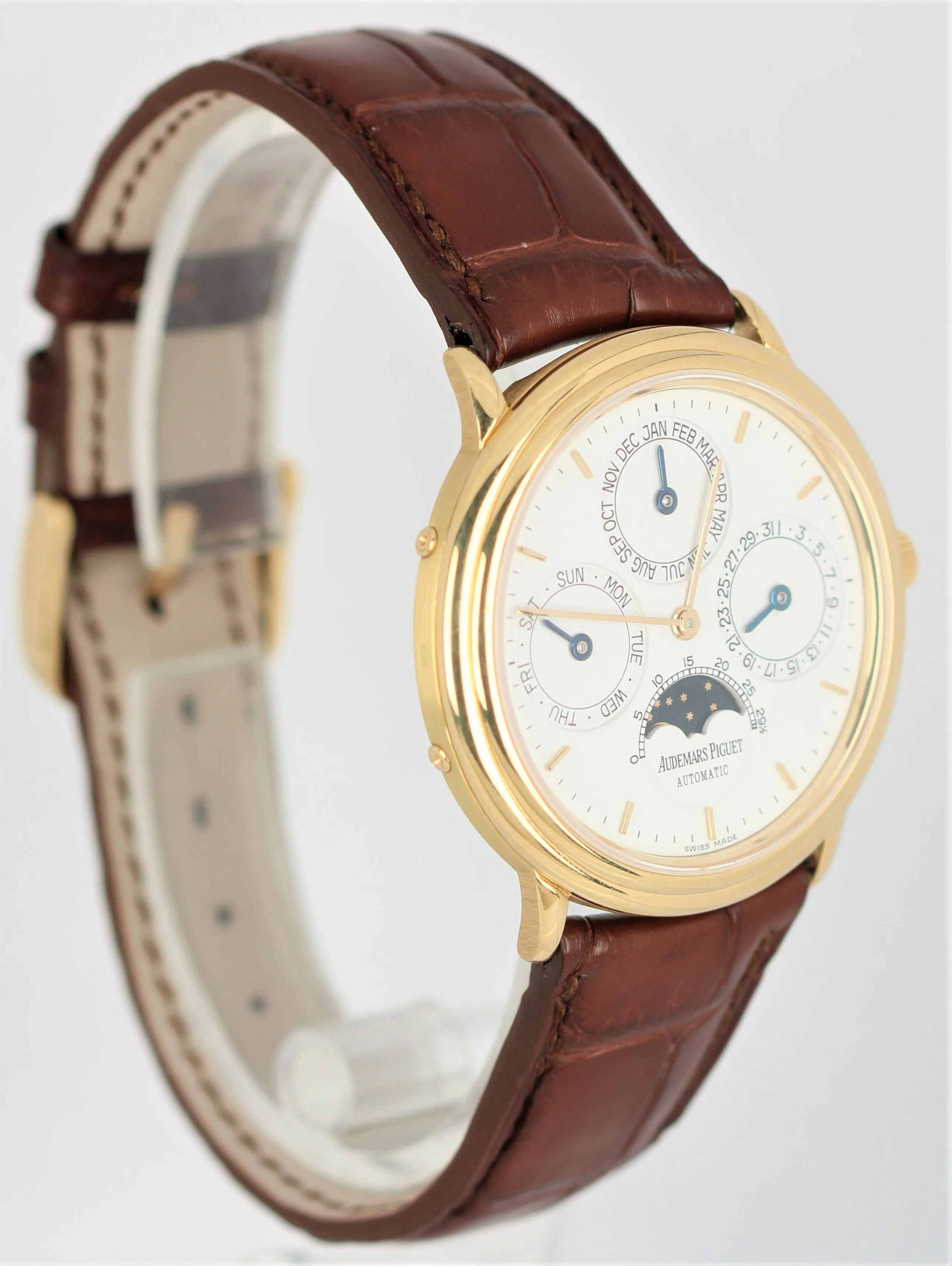 Audemars Piguet Quantieme Perpetual Moonphase 36mm 18k Gold White 25548BA Watch