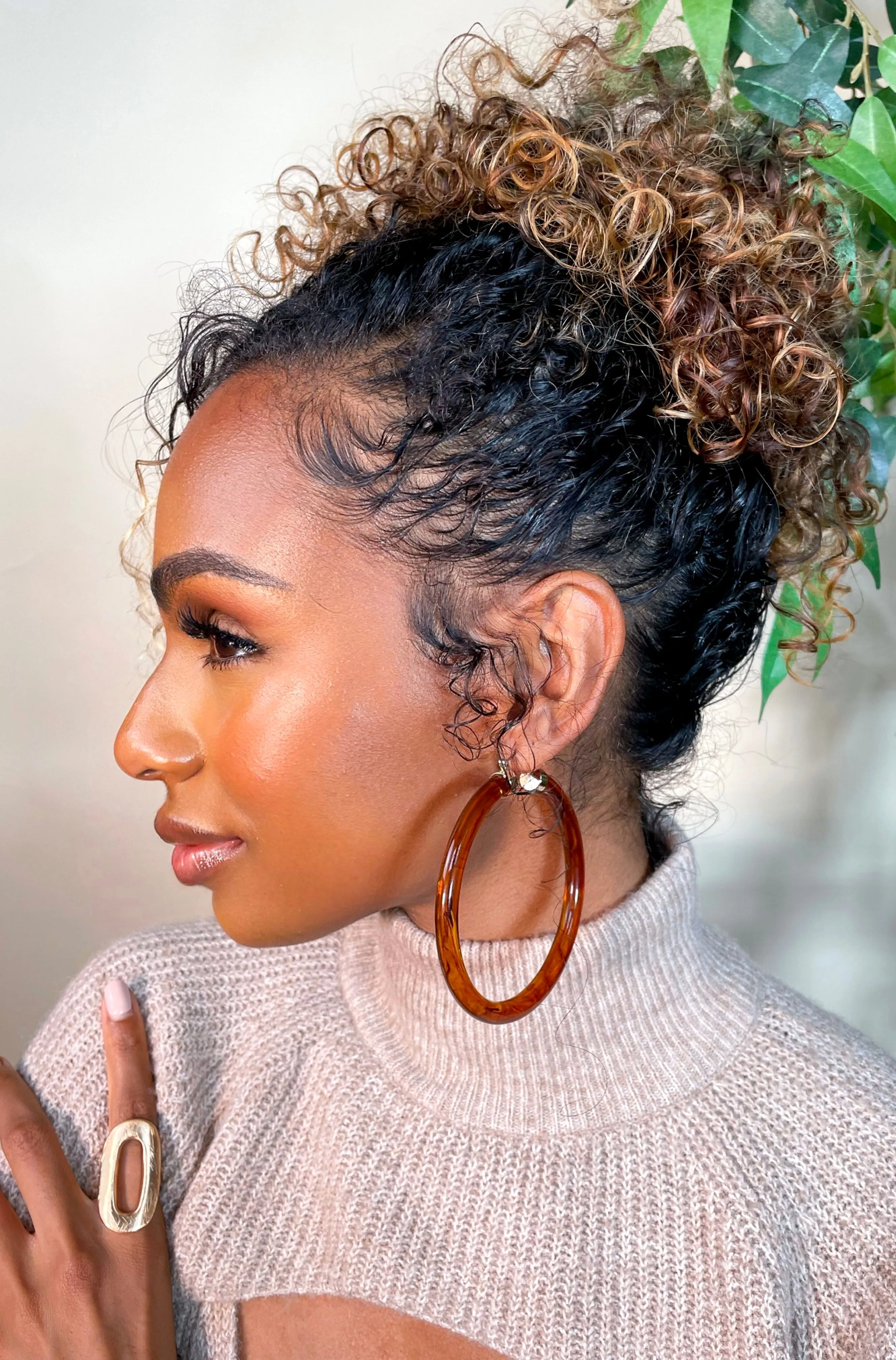 AUTUMN  HOOP EARRINGS