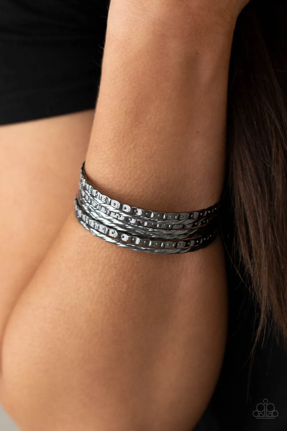 Back To Back Stacks - Black