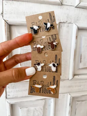 Boho Ranch Shop - Steer Head Cowhead Cowhide Stud Earrings: BLACK   WHITE