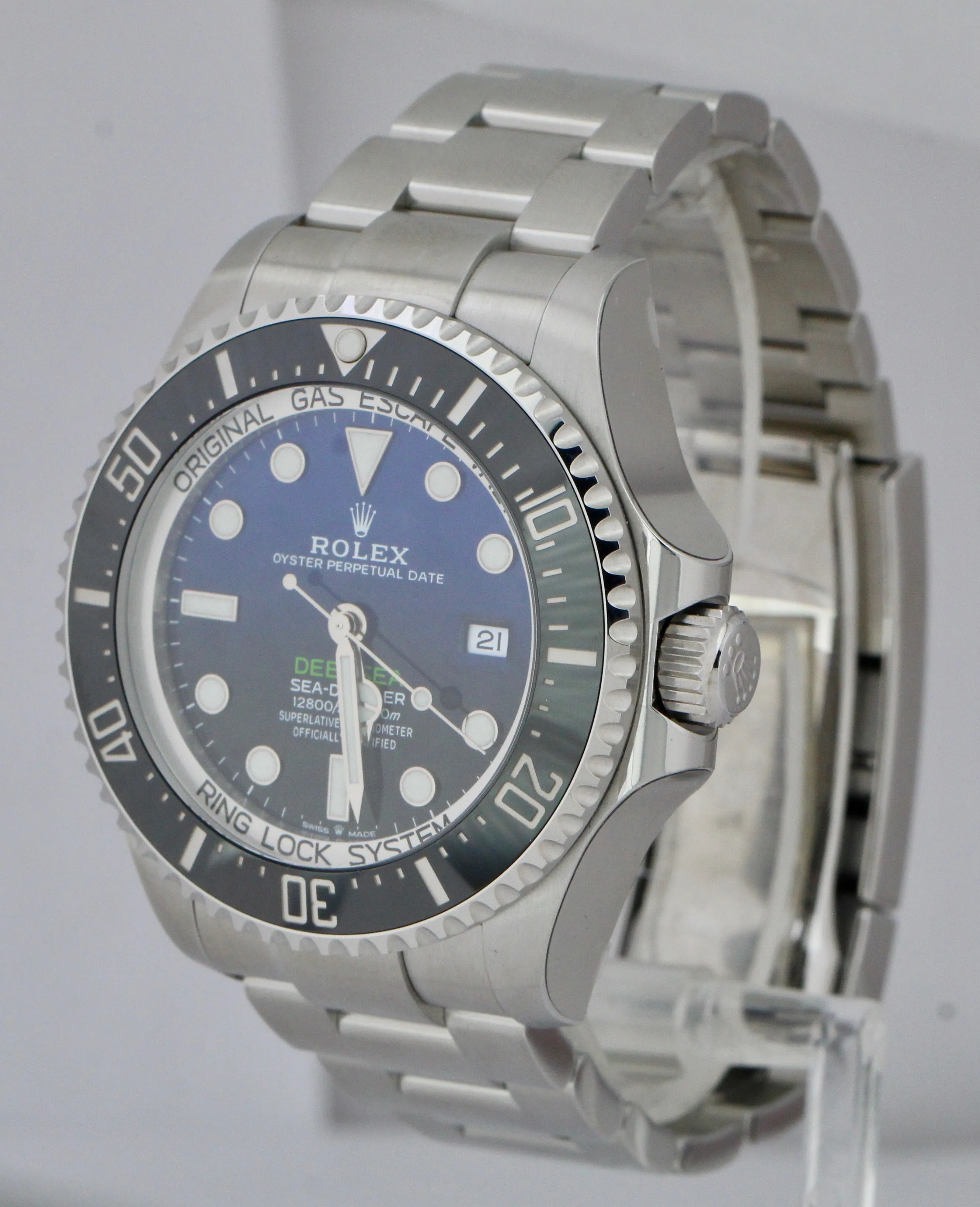 BRAND NEW 2020 Rolex Sea-Dweller Deepsea James Cameron Blue 44mm 126660 Watch