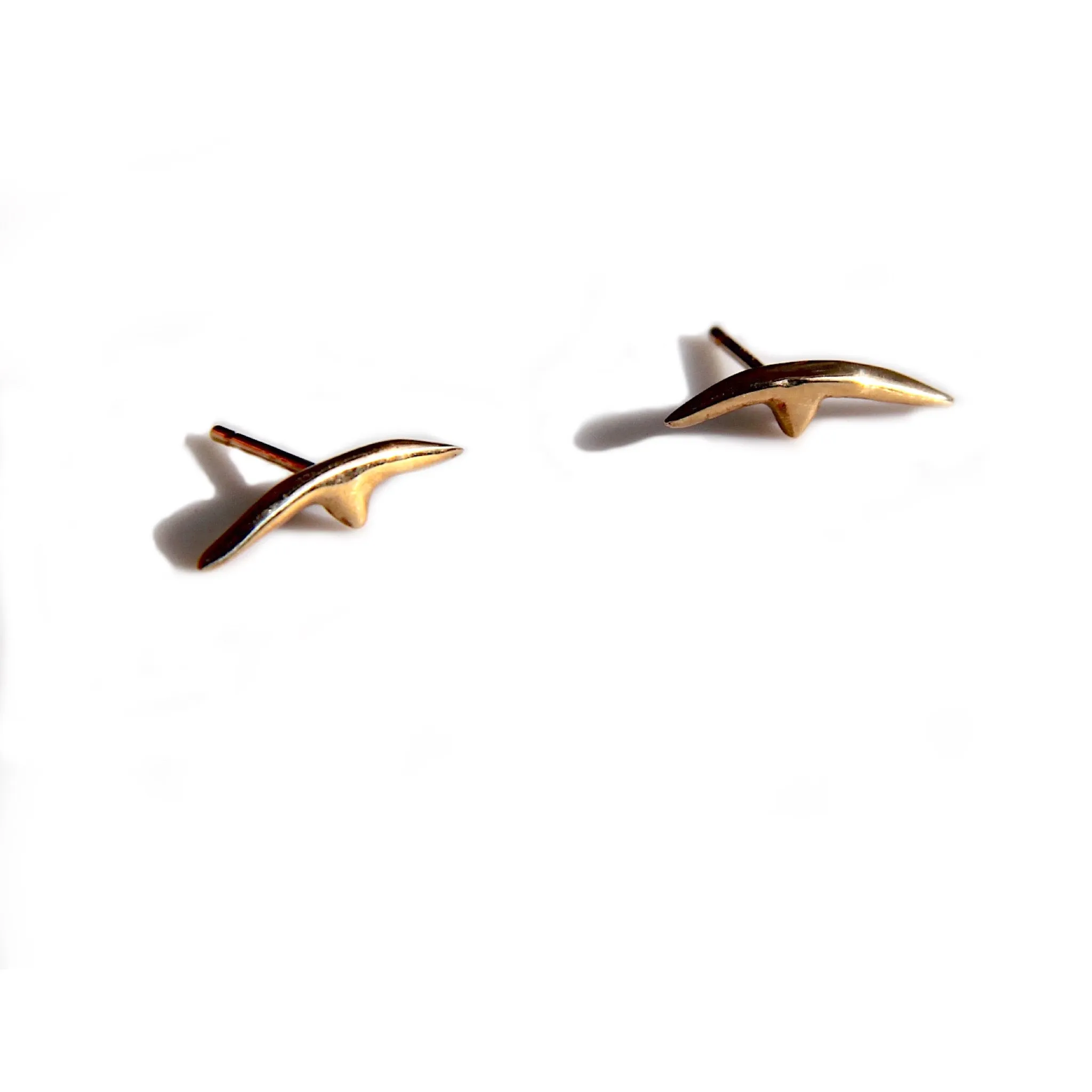 Breaker en Pointe Stud Earrings