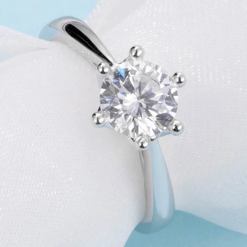 Classic Round Cut Moissanite Diamond Crown Solitaire Rings