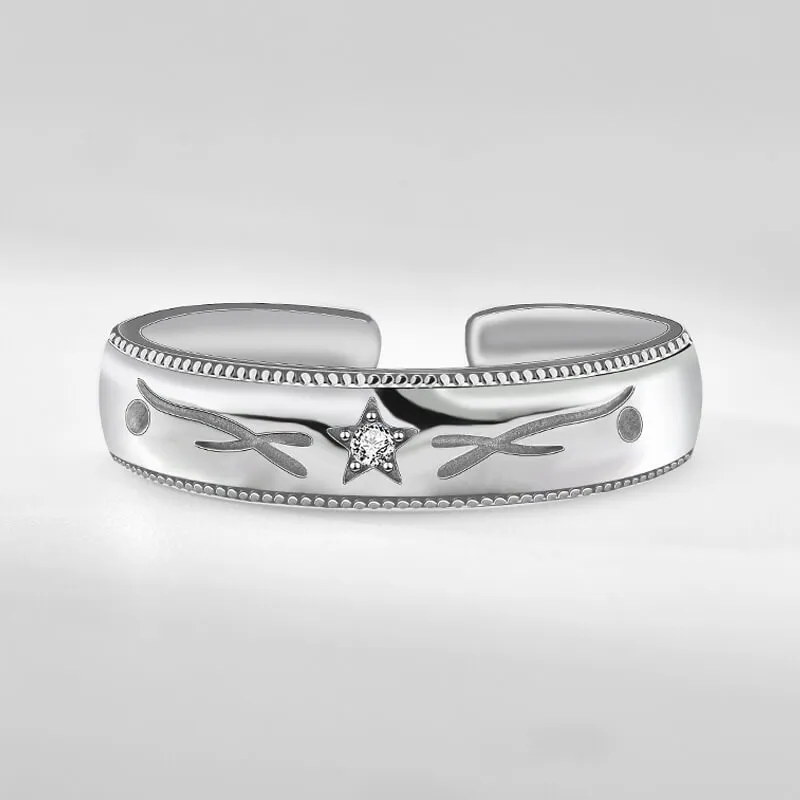 Cosmic Stars Couple Rings