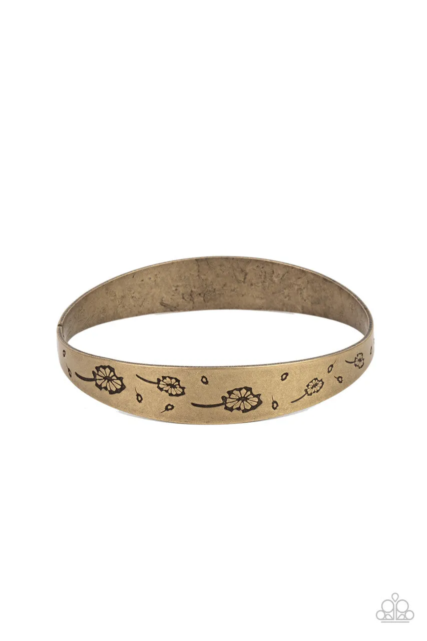 Dandelion Dreamland Brass Paparazzi Bracelet