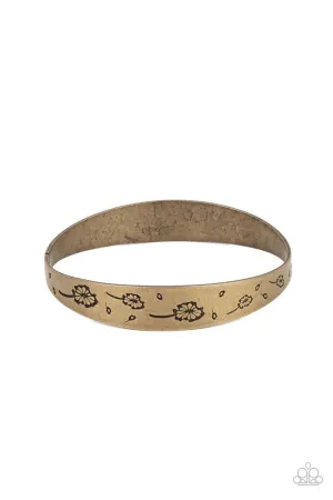 Dandelion Dreamland Brass Paparazzi Bracelet