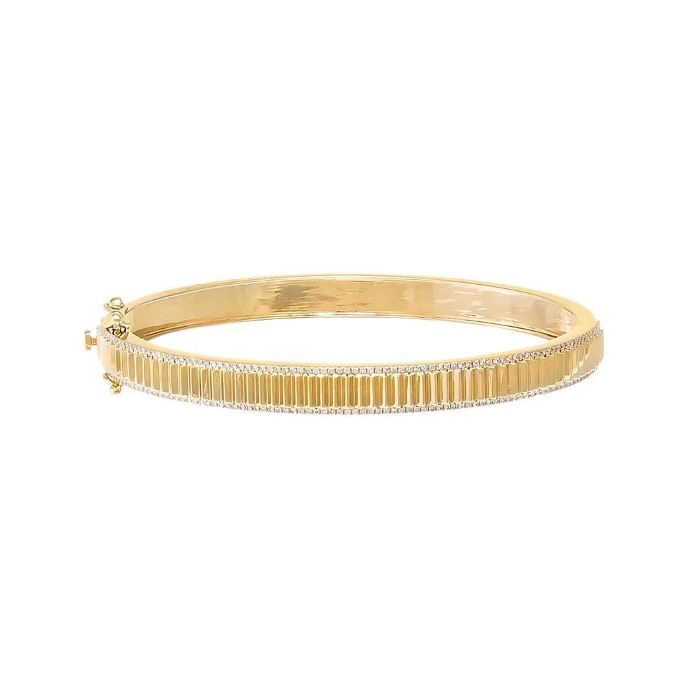 Diamond Pave Outlined Ridged Bangle 14K