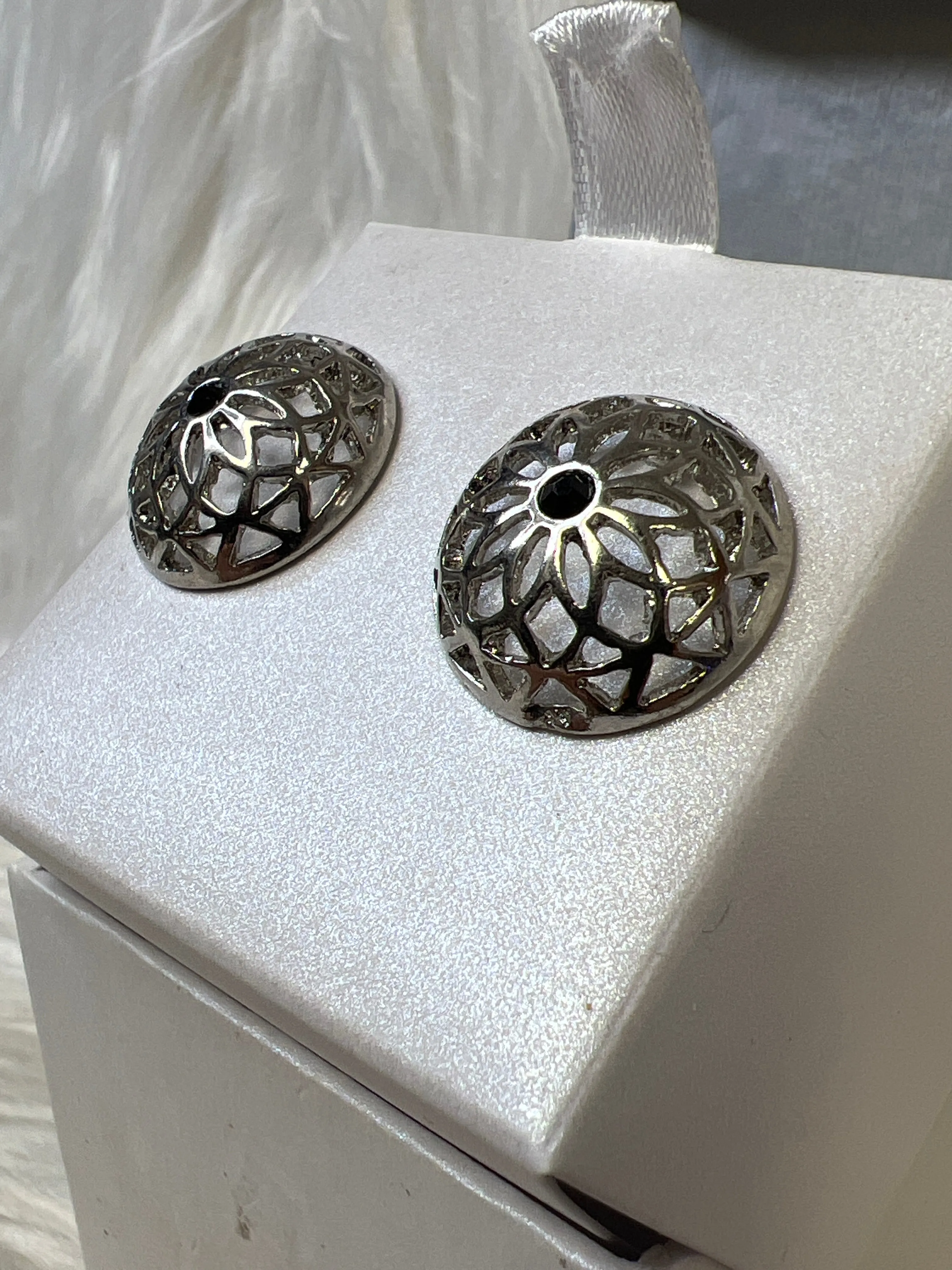 Earrings Stud By Loft