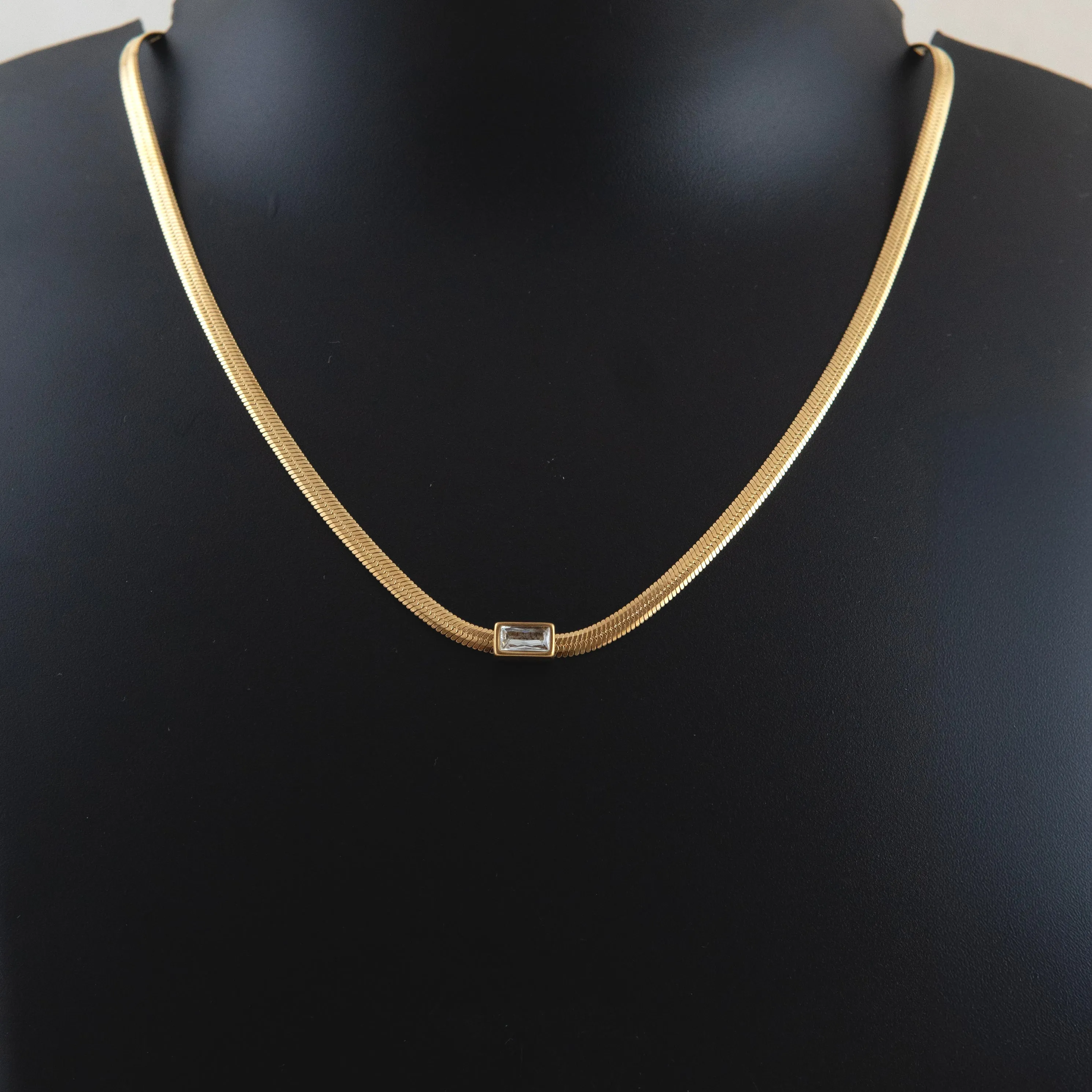 Elite Stone Snake Necklace Gold Plated, Waterproof and Anti-Tarnish