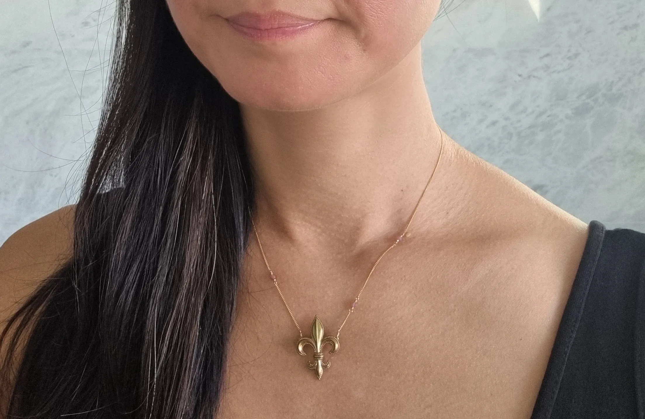 fleur de lis | antique brooch pink sapphire necklace