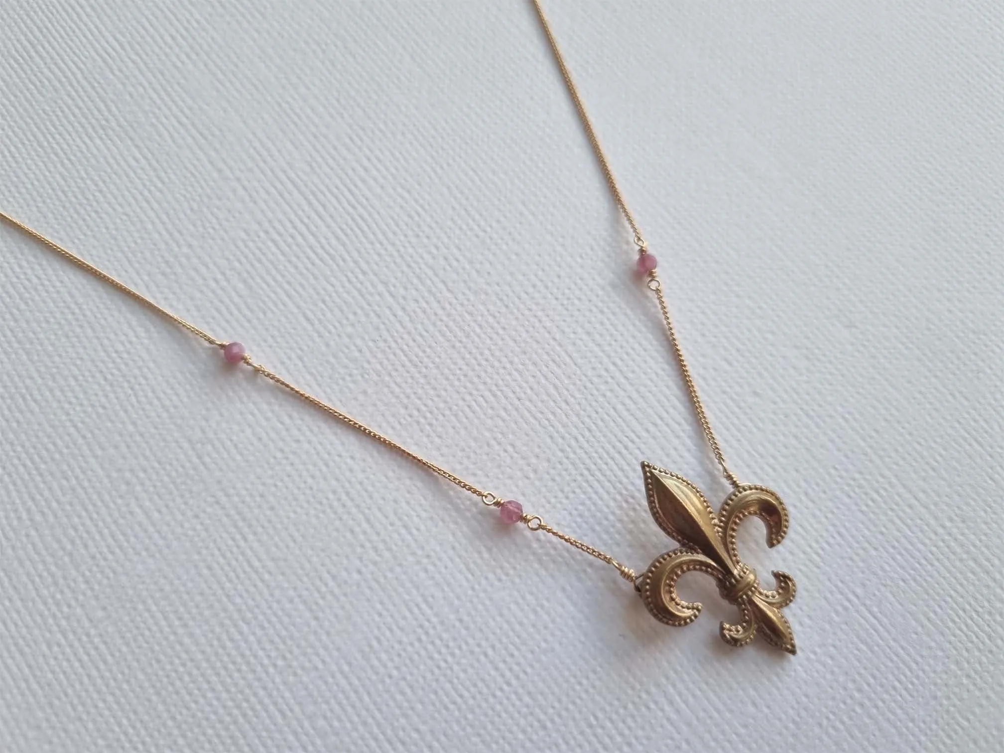 fleur de lis | antique brooch pink sapphire necklace