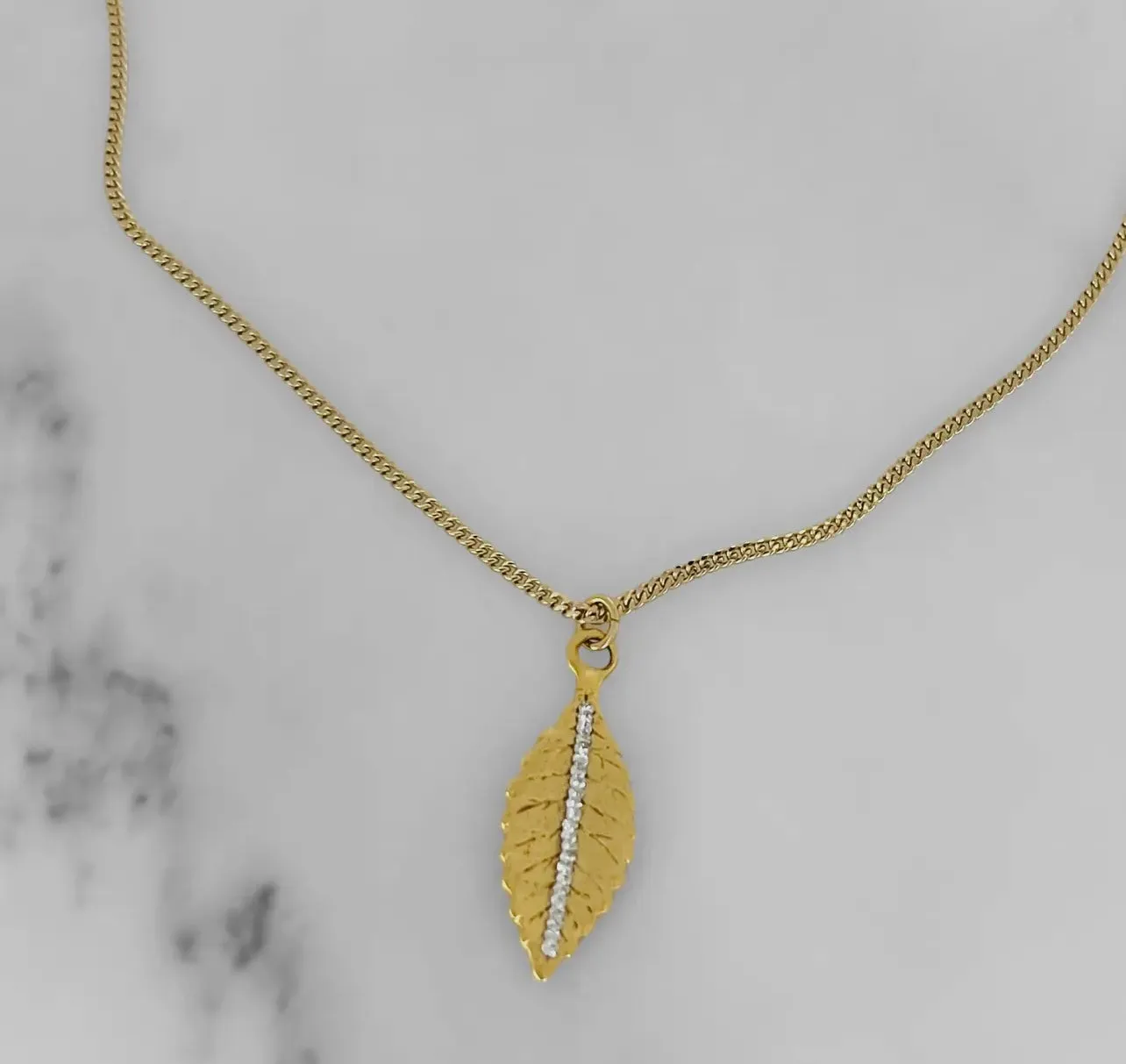 Gold Dainty Necklaces