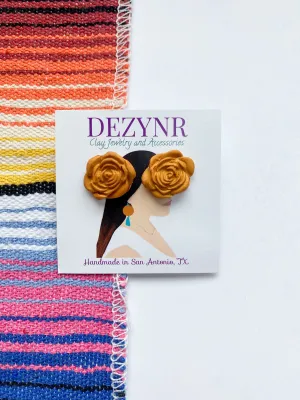 Gold rose studs
