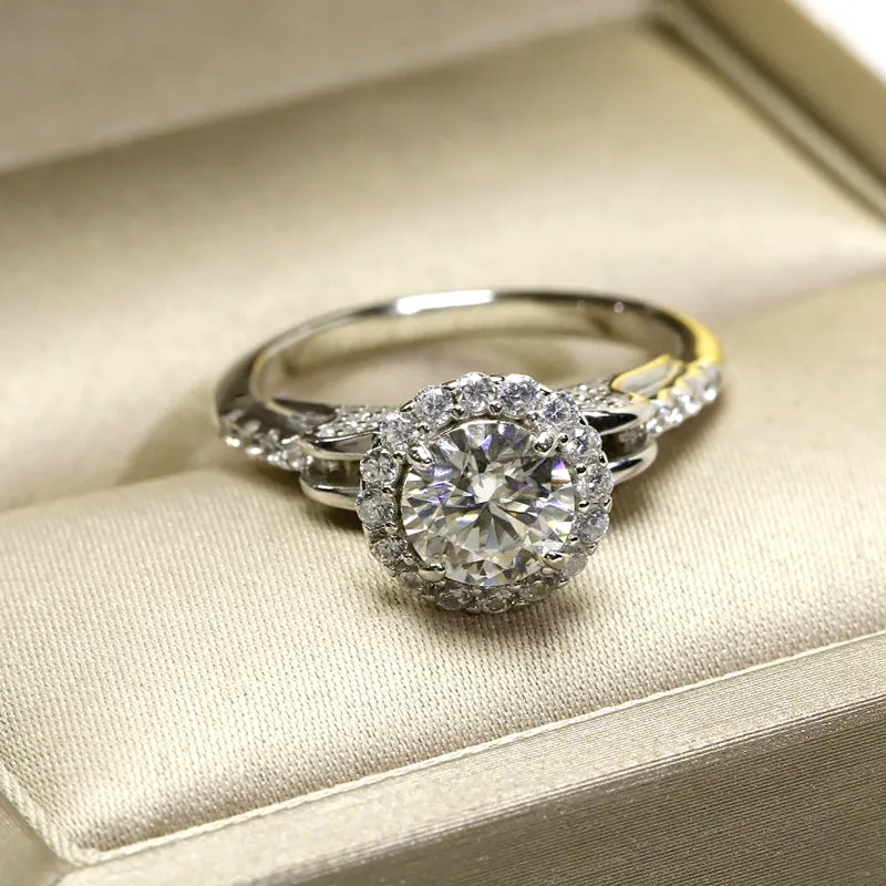 Inlaid Moissanite Diamond Ring Women Wedding Jewelry