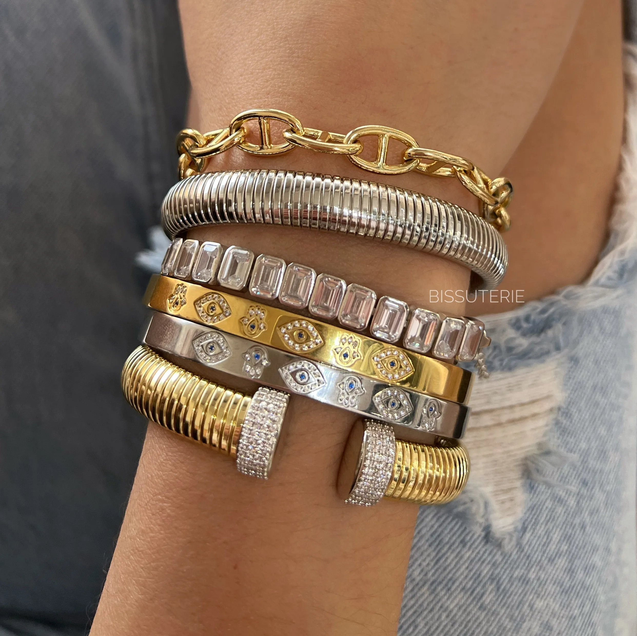 Juliette Pave Bangle