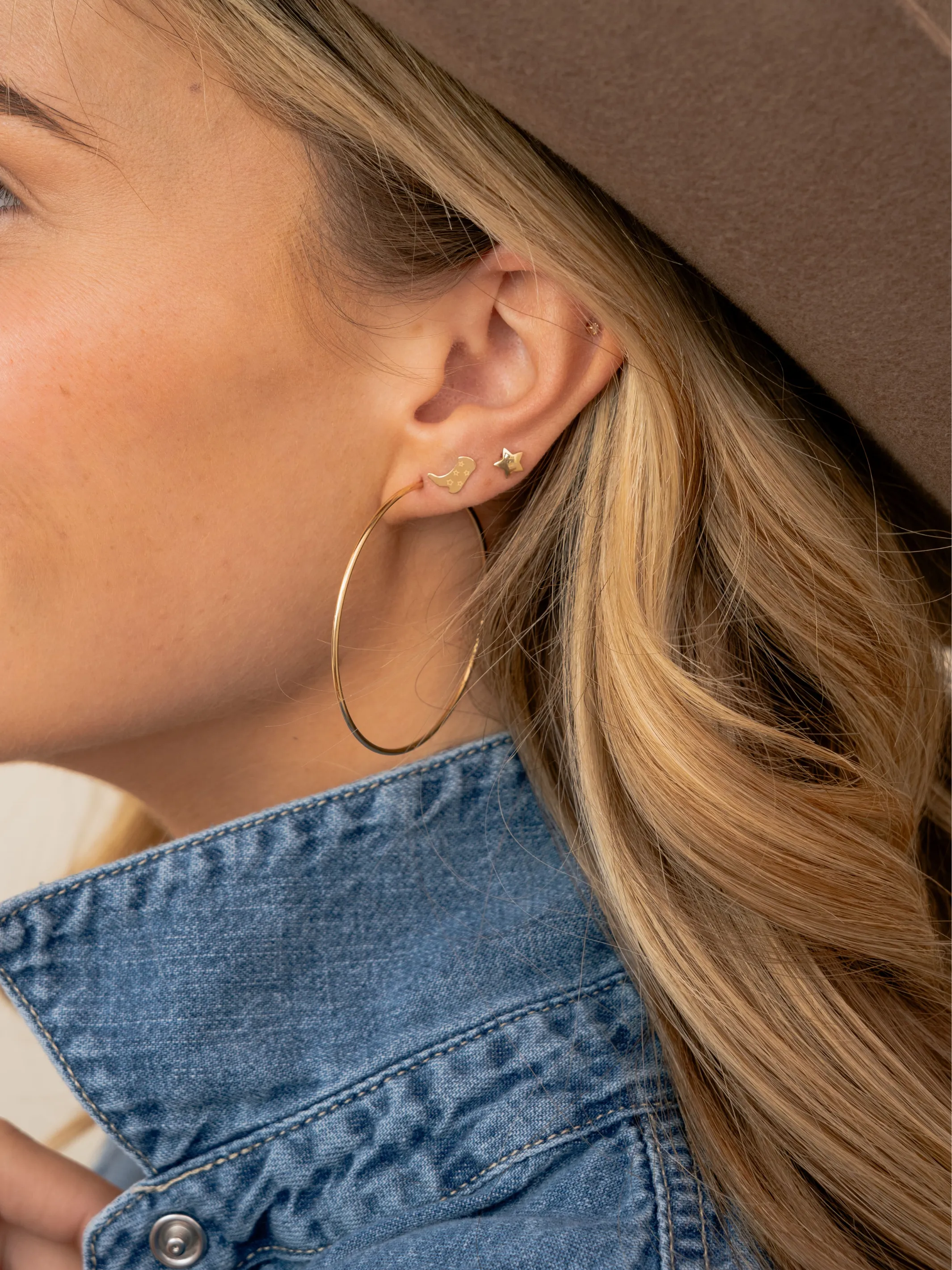 Kid Gold Star Stud Earrings 14K