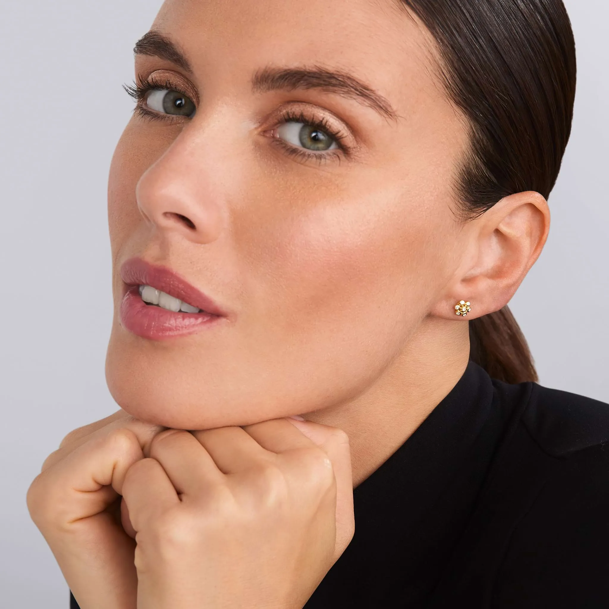 KSL 18K Gold Flower Diamond Stud Earrings