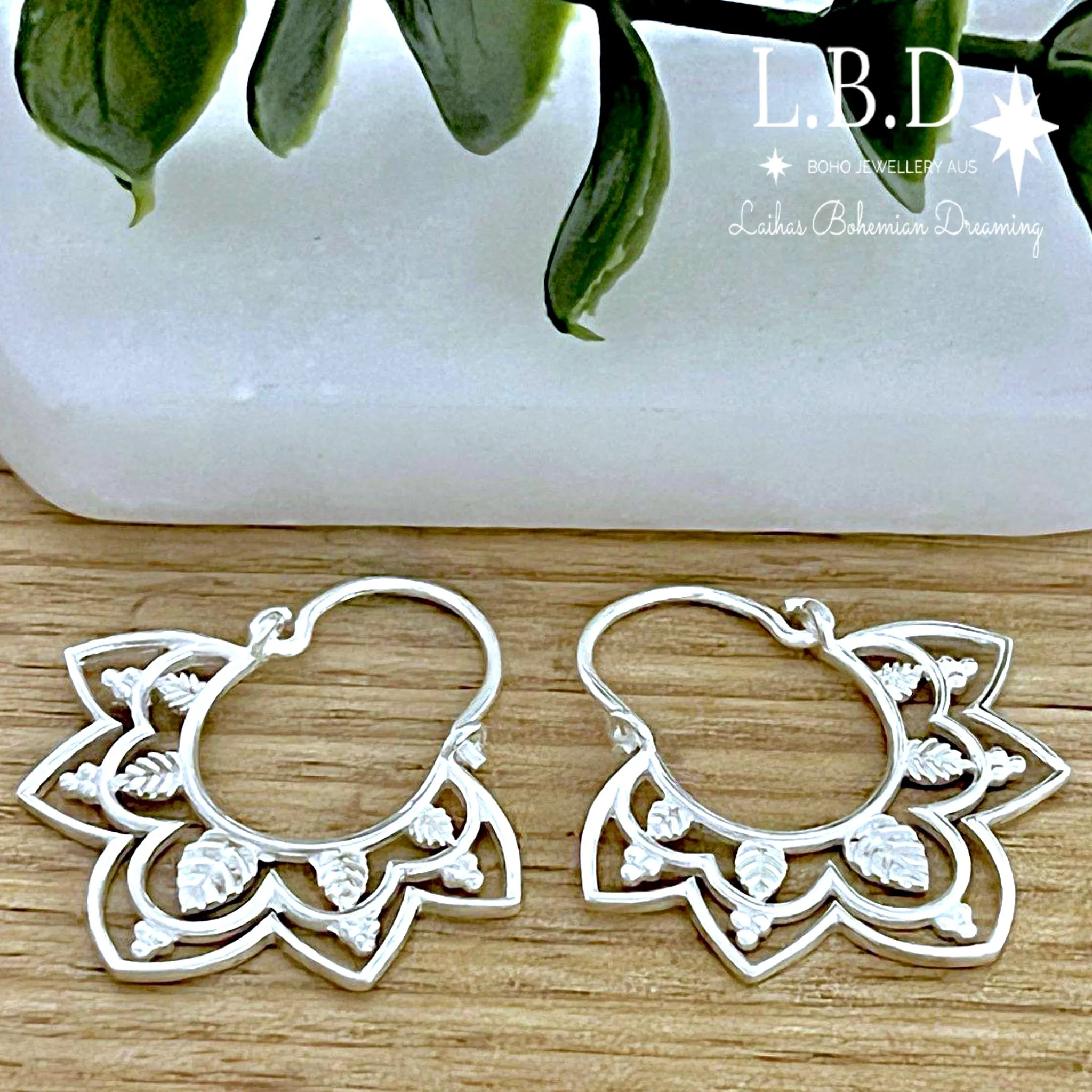 Laihas Prestige Daisly Boho Sterling Silver Hoop Earrings