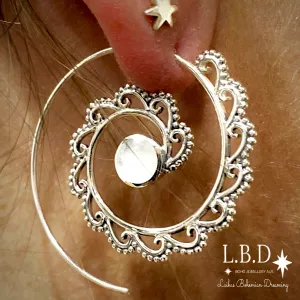 Laihas Spiral Hoop Style Sterling Silver Mother Of Pearl Earrings