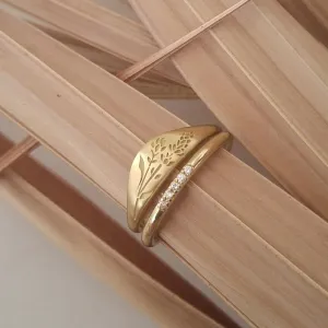 Lavender signet ring, Lavender wedding rings set