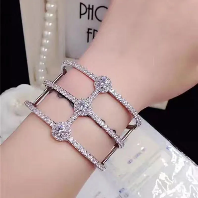 Luxury Full Micro Cubic Zirconia Pave Setting Engagement Party Silver Bangle Ring Jewelry Set