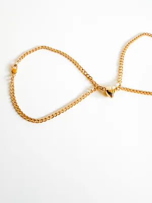 Magnetic heart charm bracelets