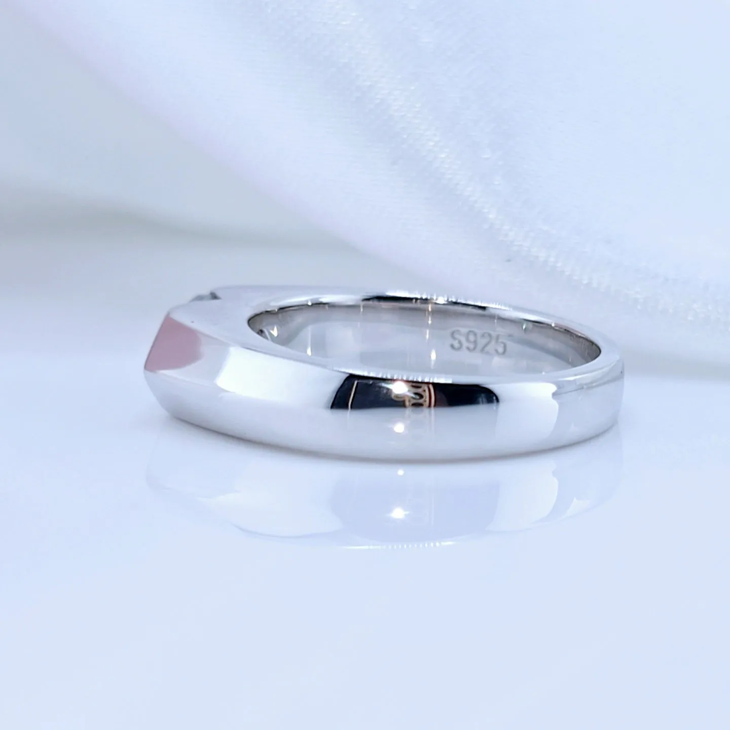 Marquise Cut Diamond Wedding Ring