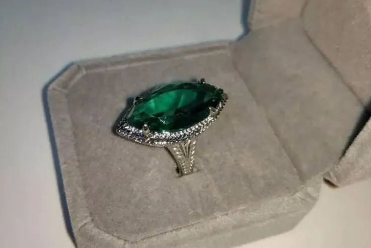 Marquise Ring | Marquise Diamond Ring | Marquise Engagement Ring | Green Emerald Ring | Oval Ring | Green Diamond Engagement Ring | Emerald