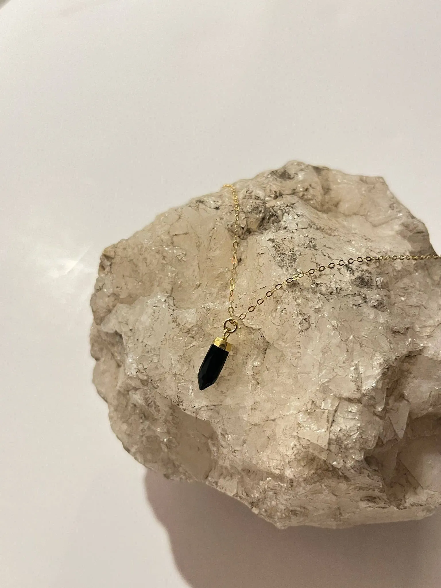 MINI PENDULUM NECKLACE