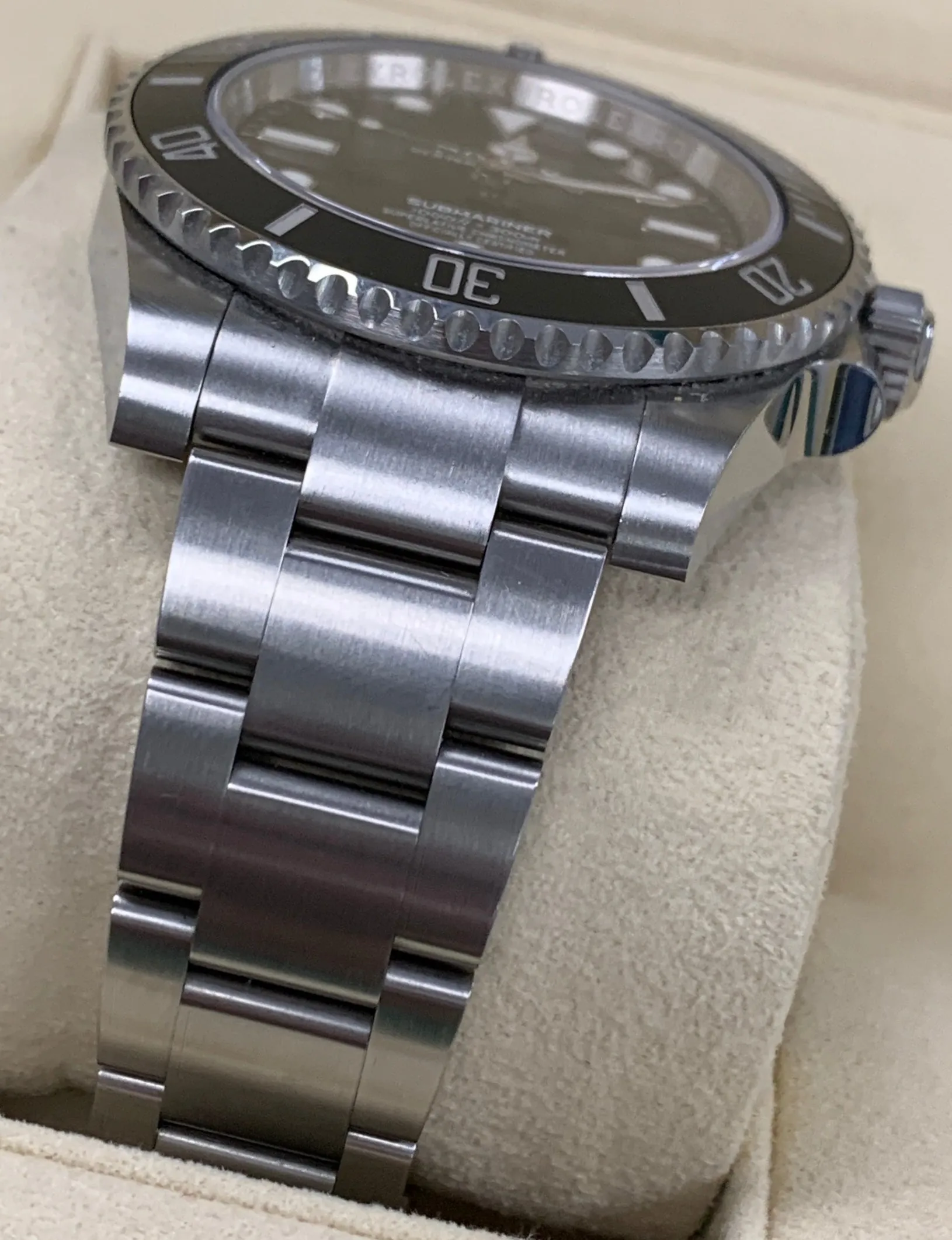 MINT FEBRUARY 2020 Rolex Submariner No-Date 114060 Stainless 40mm Black Watch