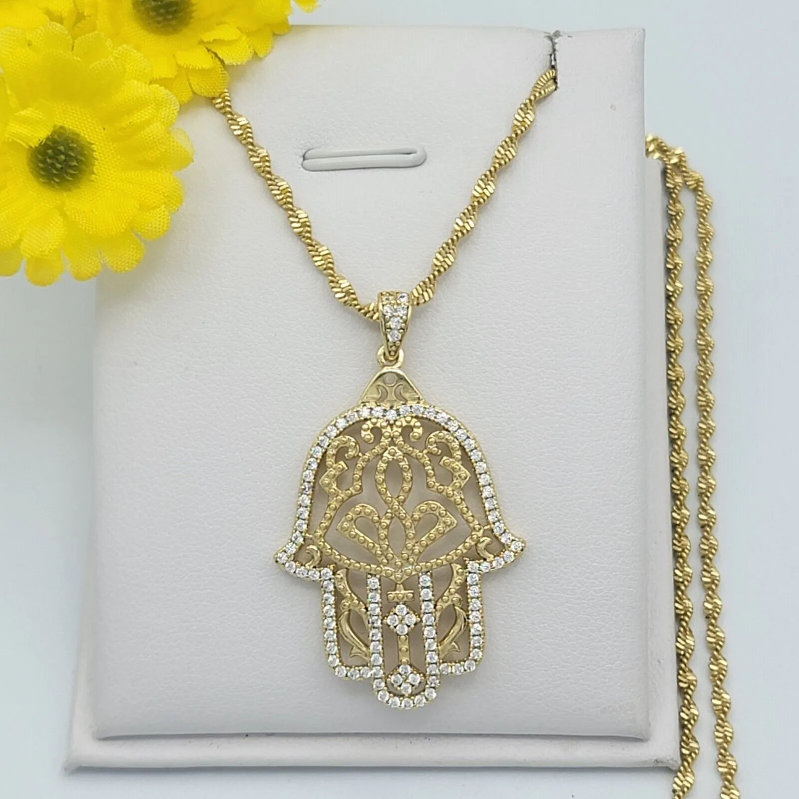 Necklaces - 14K Gold Plated. Hamsa Hand Pendant & Chain.