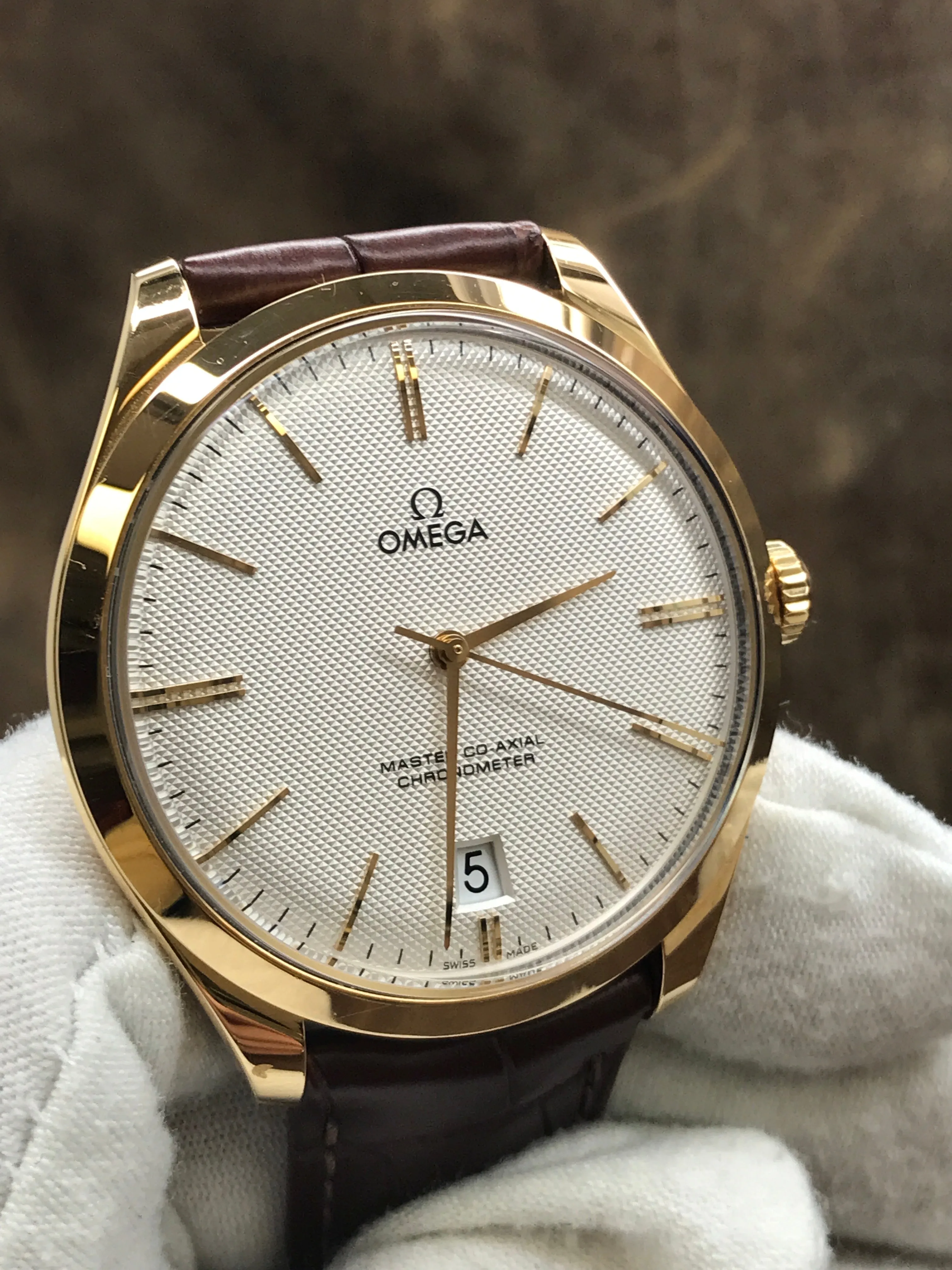 Omega De Ville Tresor Master Co-Axial 432.53.40.21.02.001 Silver Dial Manual-wind Men's Watch