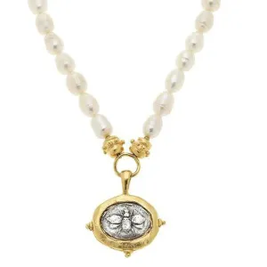 Oval Bee Pendant Necklace on Pearls