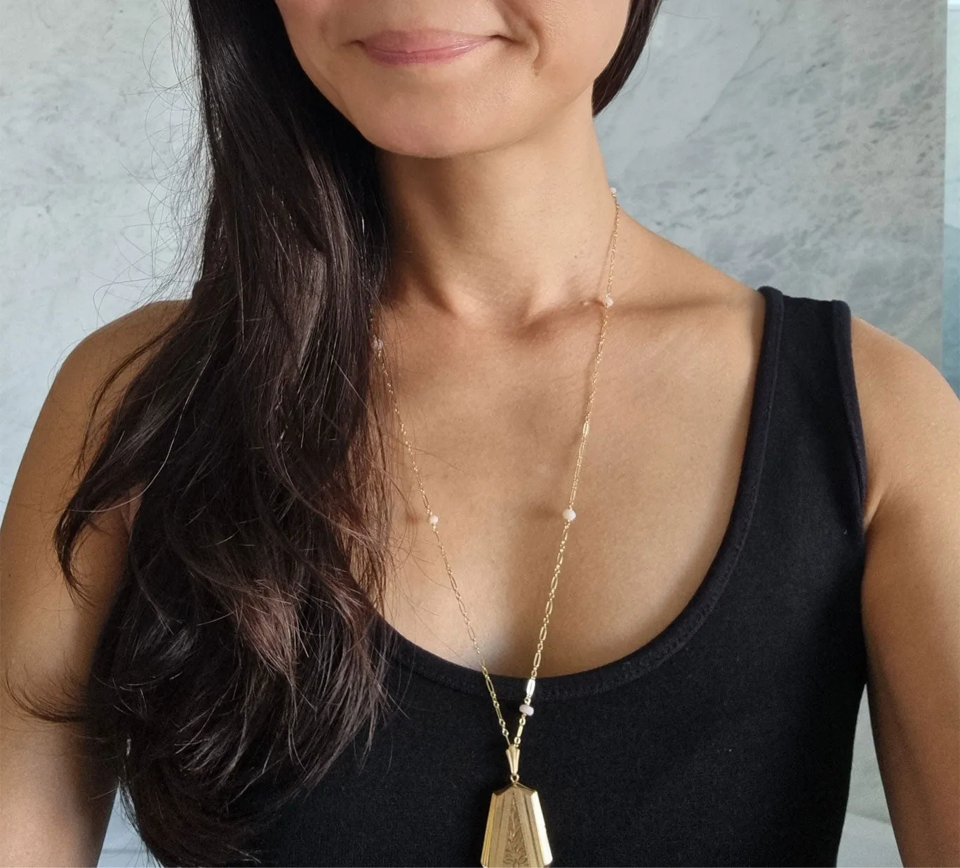 pink meadow | vintage long locket necklace